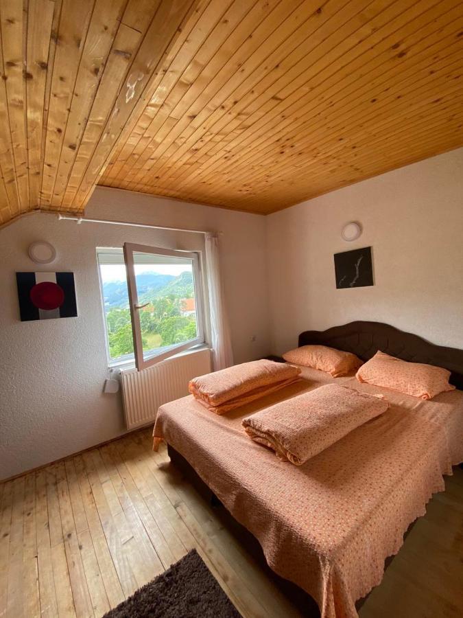 Bed And Breakfast Umoljani Buitenkant foto