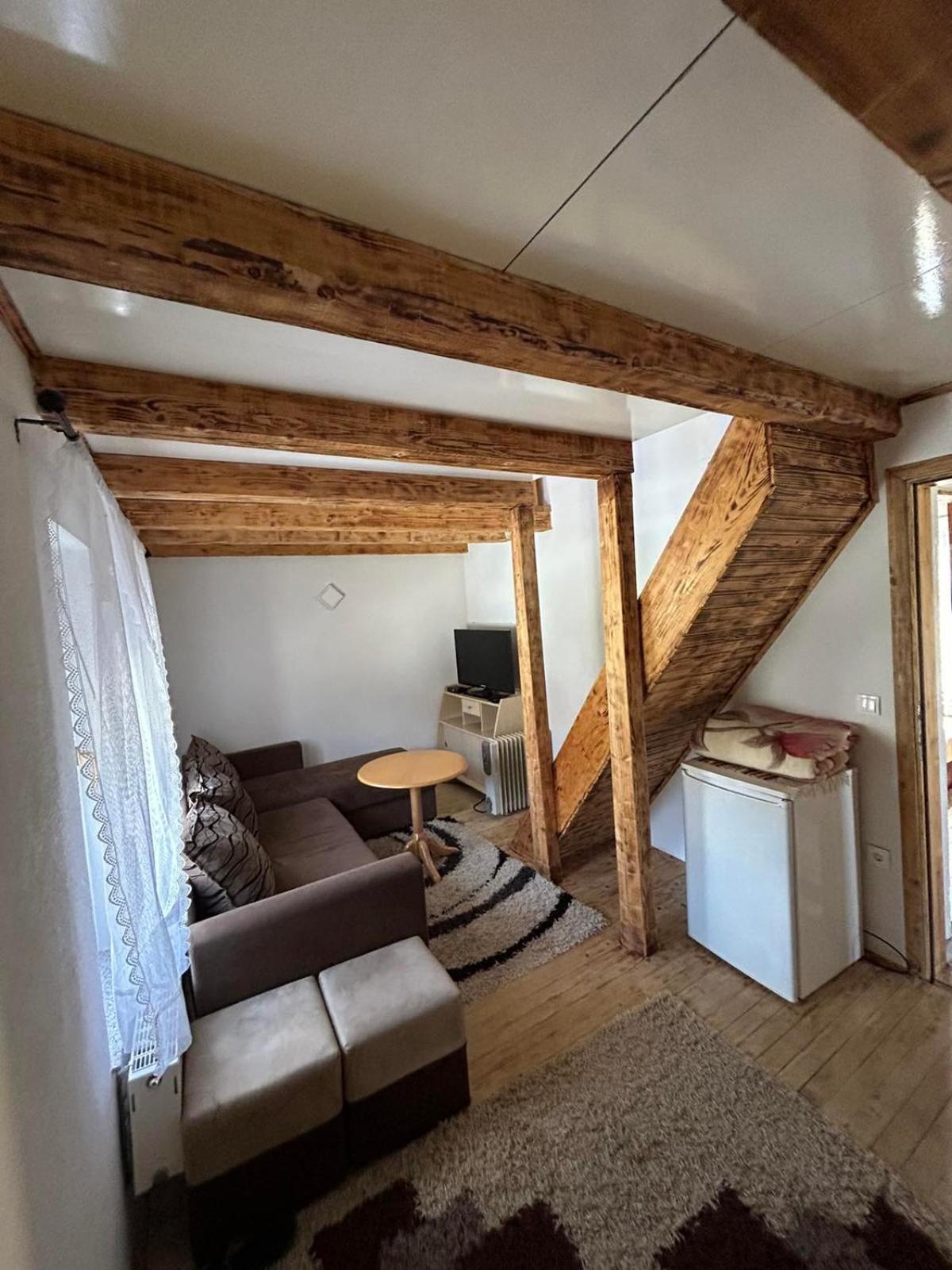 Bed And Breakfast Umoljani Kamer foto