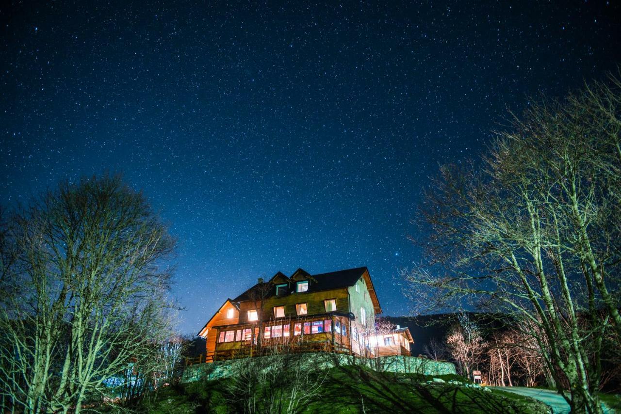 Bed And Breakfast Umoljani Buitenkant foto